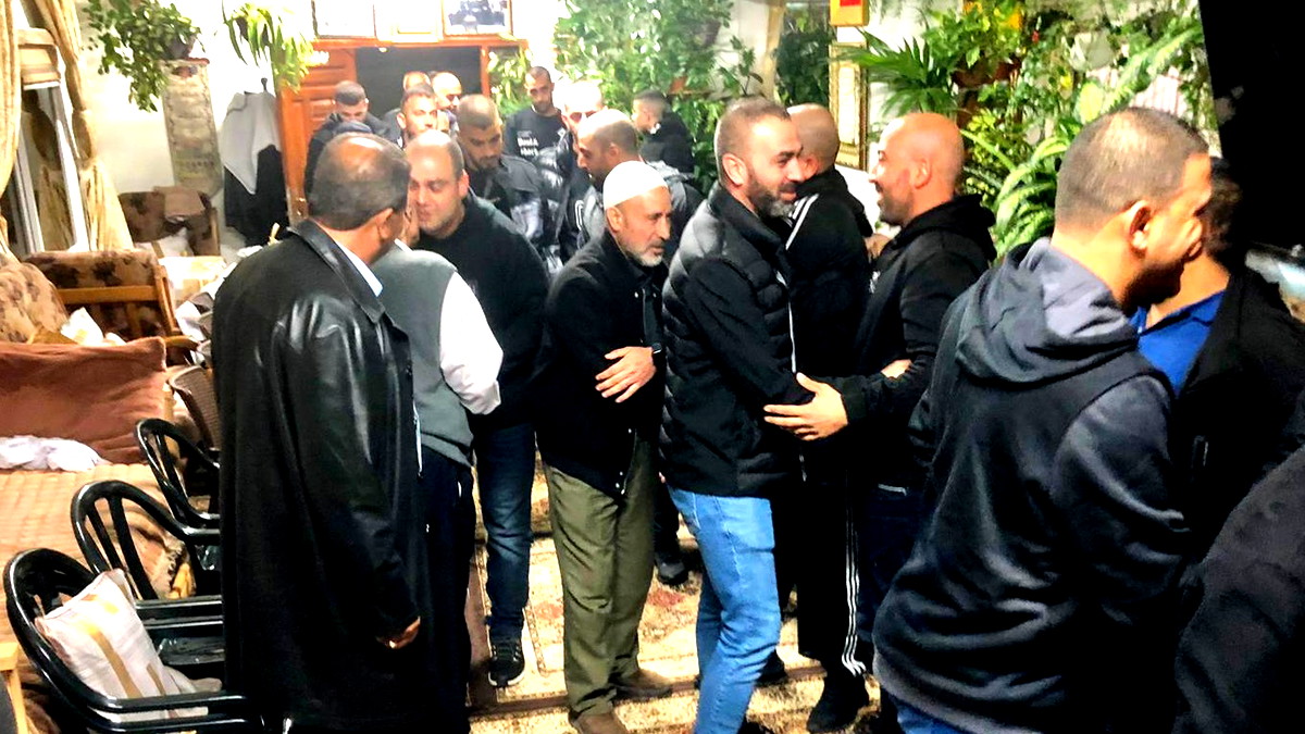 الناصرة: عقد راية الصلح بين عائلتي ربايعة وابو رحال من حي الفاخورة