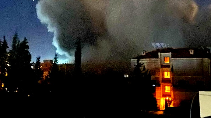 غارات اسرائيلية عديدة تستهدف مدينة بعلبك في لبنان