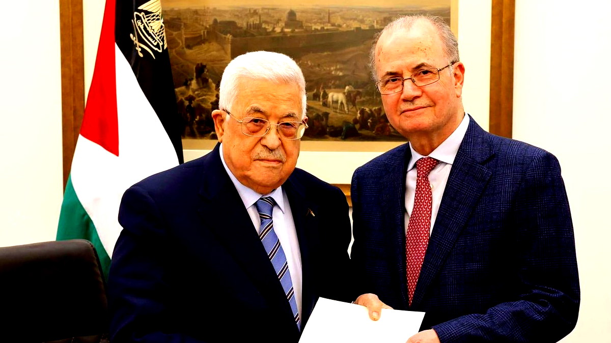 الرئيس الفلسطيني محمود عباس يكلف محمد مصطفى بتشكيل حكومة جديدة خلفا لمحمد اشتية