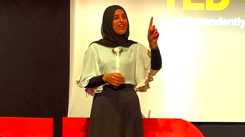 بعد وقوفها على منصة TED العالمية- لمى مصاروة من الطيبة تُدعى لالقاء محاضرة في كاليفورنيا للتحدث عن قصة نجاحها‎