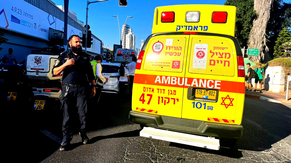 إصابتان إثر حادث طرق وقع بين مركبتين على شارع 531 بالقرب من جلجوجية- شابة (34 عامًا) بحالة متوسطة