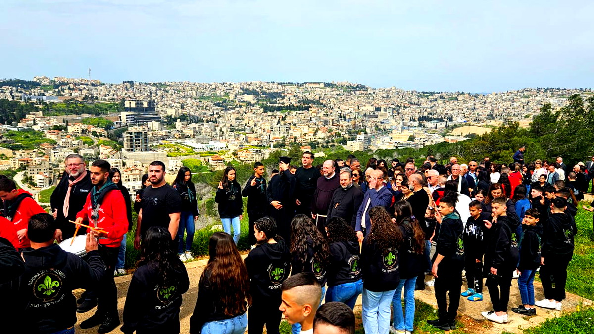 للسنة الثامنة عشر على التوالي- المئات يشاركون في الاحتفال بعيد القفزة النصراوي 