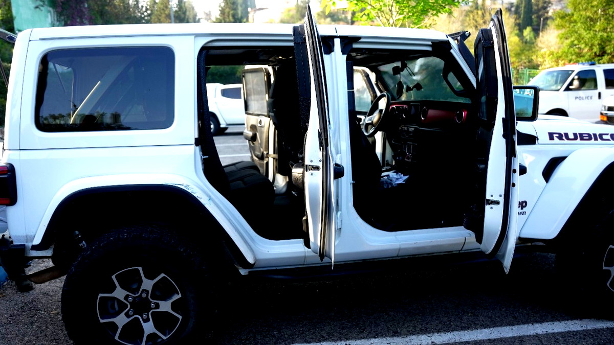 الشمال: القبض على مشتبهين بتزوير وثائق تتعلّق بمركبة مصفّحة تابعة لرئيس منظّمة إجراميّة 