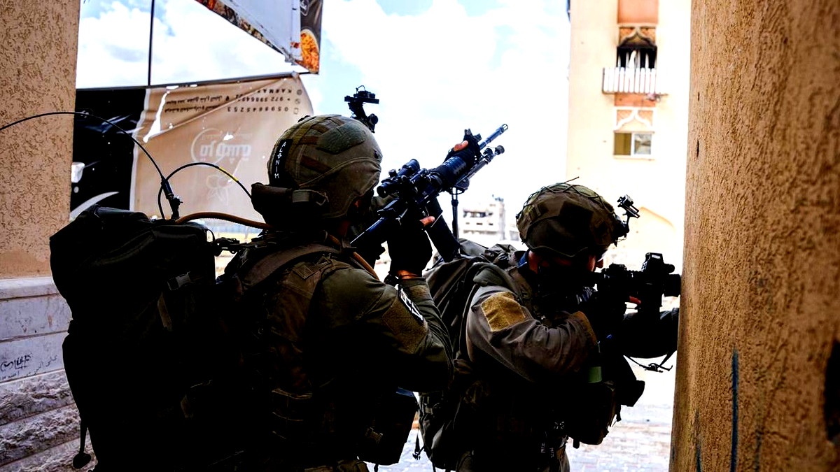 مسؤولون إسرائيليون: حماس تنازلت عن شرط وقف الحرب ولكن يجب أن تتراجع أكثر حتى نتفق