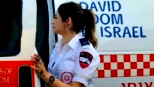 نور أحمد أول سائقة لسيارة اسعاف نجمة داوود الحمراء في كوكب أبو الهيجاء: حبّ المساعدة واتباع الشغف أوصلني للنجاح