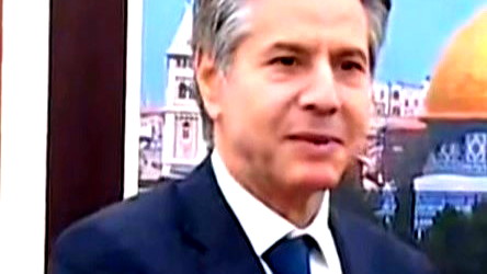 ضمن جولته السّادسة للمنطقة منذ بدء الحرب- أنتوني بلينكين يصل إلى القاهرة بهدف التوصل لوقف إطلاق النار في غزّة