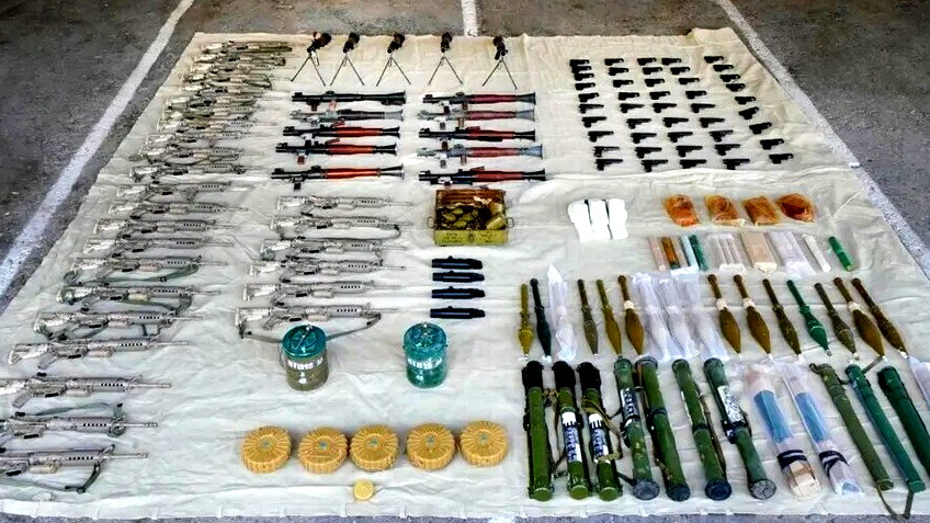 إسرائيل تعلن إحباط محاولة لتهريب أسلحة متطورة إلى الضفة الغربية