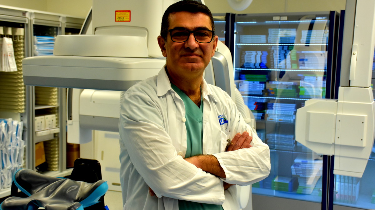 ثمرة عمل لسنوات عدّة- ترقية د. إبراهيم مرعي لدرجة بروفيسور في كلية الطب التابعة لجامعة بار إيلان