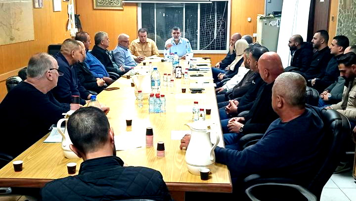 طمرة: المجلس البلدي يعقد جلسته الأولى برئاسة رئيس البلدية السيد موسى أبو رومي وبحضور الأعضاء المنتخبين كافة