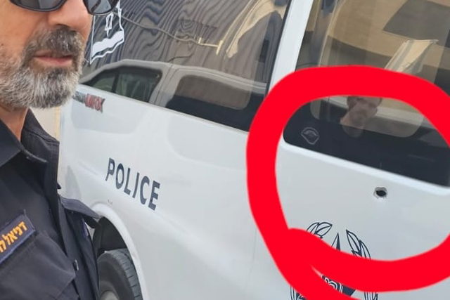 الشرطة: تم اطلاق النار على مركبات الشرطة خلال احداث عنف في جسر الزرقاء