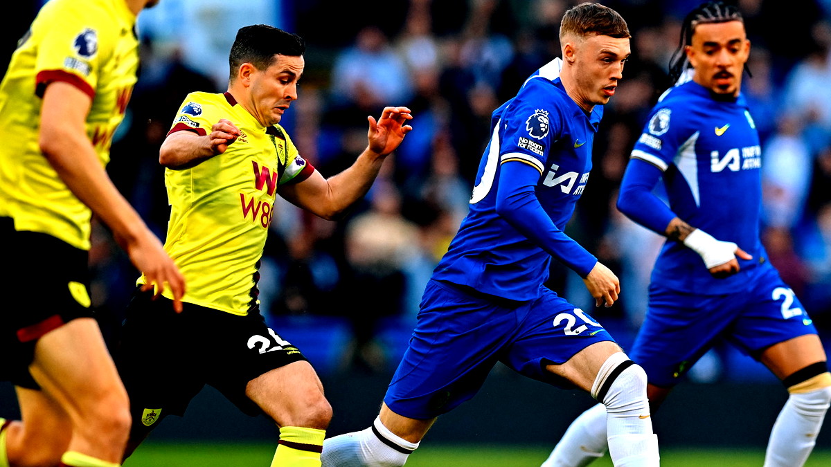 بيرنلي يفرض التعادل على تشلسي