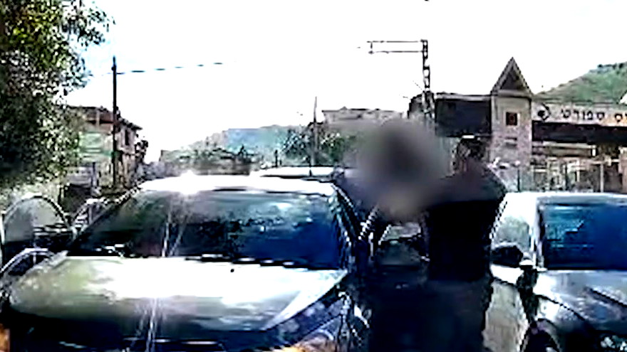 استعدادًا لتقديم لائحة اتّهام- إحالة شاب (30 عامًا) من اكسال للحبس المنزلي بشبهة القيادة برخصة مسحوبة وتحت تأثير المخدّرات