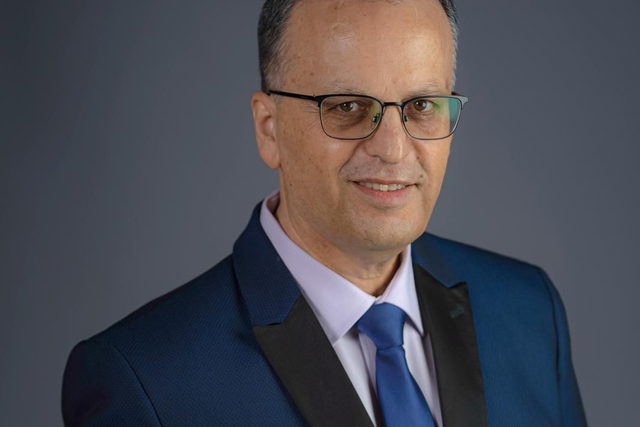 فخر للمجتمع العربيّ- تعيين الدكتور عوني يوسف من دبورية رئيسًا لمركز أبحاث صحة الجمهور في كلية الطّب بصفد
