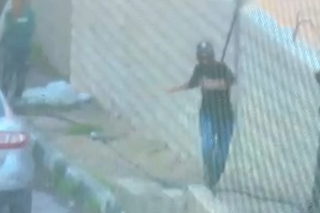 تقديم تصريح مدع ضد شاب (20 عامًا) من القدس بشبهة القاء حجارة وزجاجات حارقة على افراد الشرطة