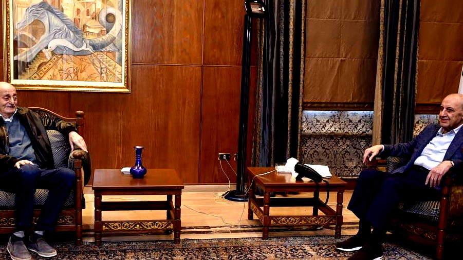 جنبلاط: اتفاق عام 1949 قد يكون انطلاقة لإنشاء منطقة حدودية منزوعة السلاح بين إسرائيل ولبنان