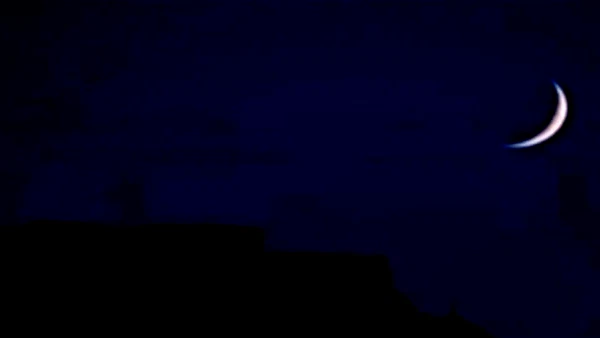 المجلس الاسلامي للافتاء: العيد الثلاثاء ام الاربعاء!