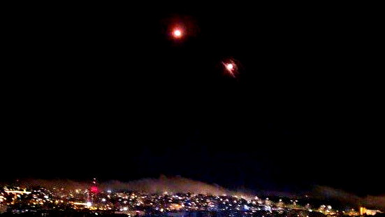 اسرائيل تتعرض لهجوم إيراني كبير جدا بالصواريخ والطائرات المسيرة