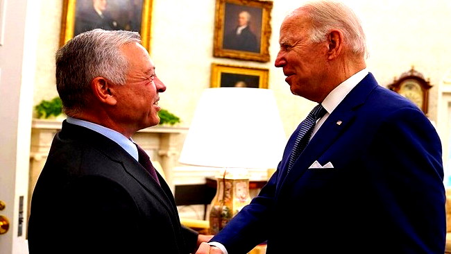 الملك عبد الله الثاني يحذر بايدن: الرد الإسرائيلي على الهجوم الإيراني سيؤدي إلى توسيع دائرة الصراع