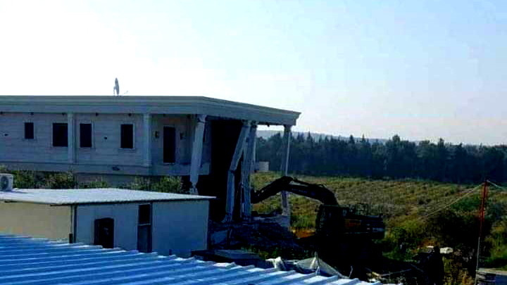 وسط تذمر شديد- تجميد أمر هدم منزلين في مدينة كفرقرع بحجّة البناء غير المرخص 