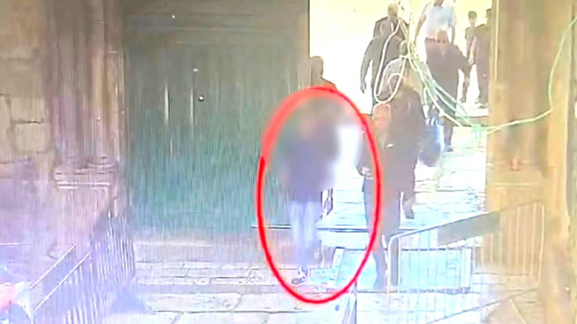 استعدادًا لتقديم لائحة اتّهام| تصريح مدعٍ عام ضدّ قاصر (17 عامًا) من بيرزيت بشبهة محاولته تنفيذ عملية طعن في القدس قبل حَوالَيْ أسبوعين