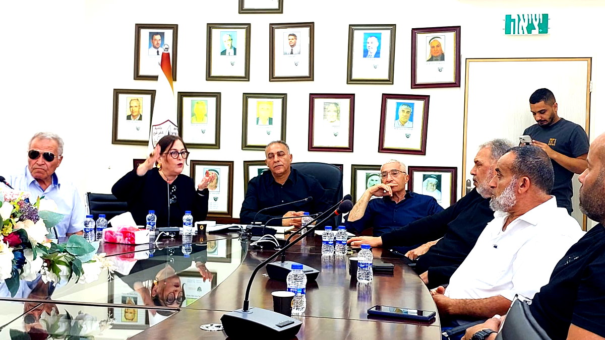 الحلم بات حقيقة وواقعًا رسميًا| سبق تاريخي لكفرقرع: وزير الداخلية يوقع على ضم 1214 دونم لمسطح نفوذ المدينة