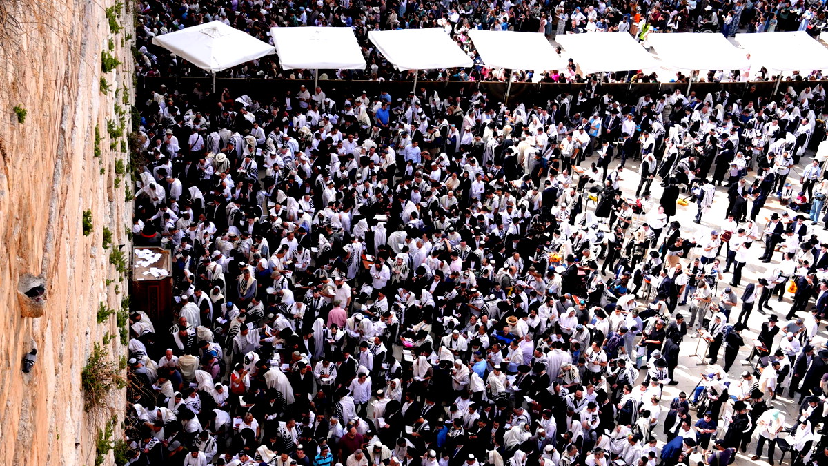 شرطة اسرائيل: تغييرات في حركة المرور استعدادًا لمراسم "بركة الكهنة" في القدس 