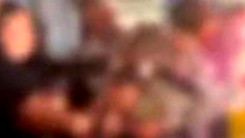 مسافر يهاجم أفراد طاقم طائرة تابعة لشركة "إلعال" الإسرائيلية