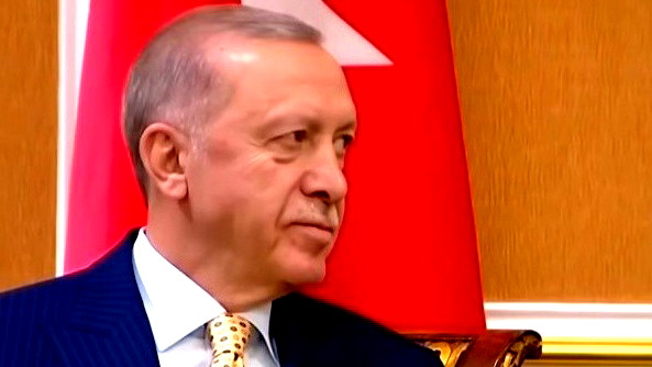 أردوغان بدأ بتنفيذ عقوبات اقتصادية ضد اسرائيل ويمنع تصدير البضائع إلى أشدود وحيفا