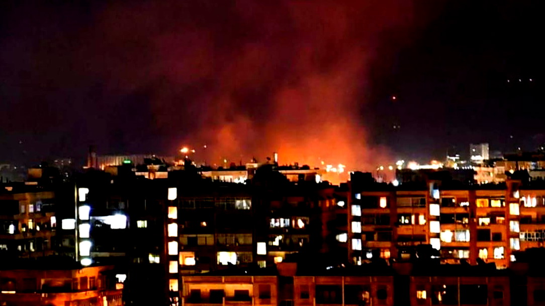 مصادر سورية: قصف إسرائيلي يستهدف مواقع في العاصمة دمشق
