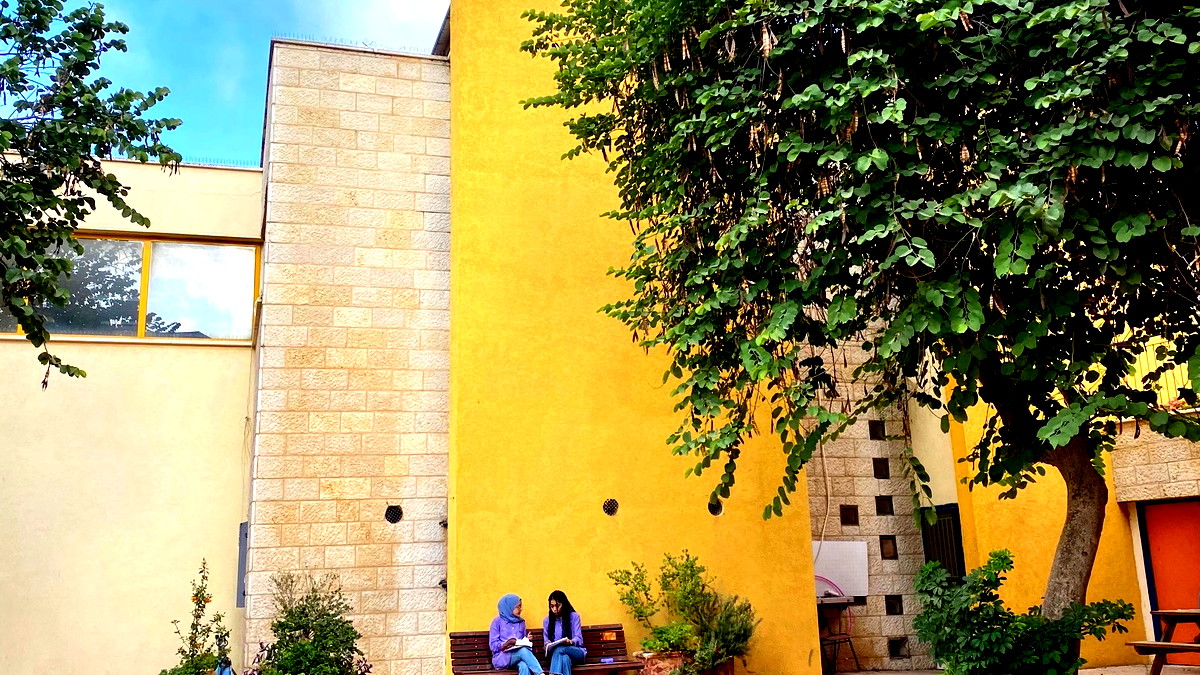 "الاهليّة" ام الفحم بالمرتبة الرابعة على مستوى الدولة