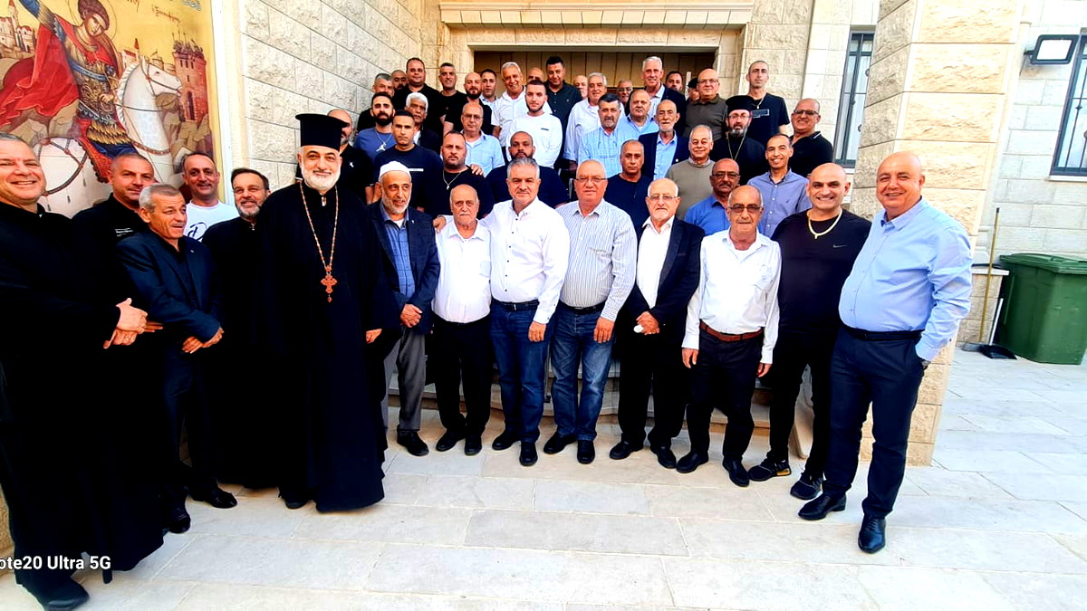 بمناسبة عيد الفصح المجيد| عبلين: لقاء المعايدة بين الأهل في قاعة مار جريس