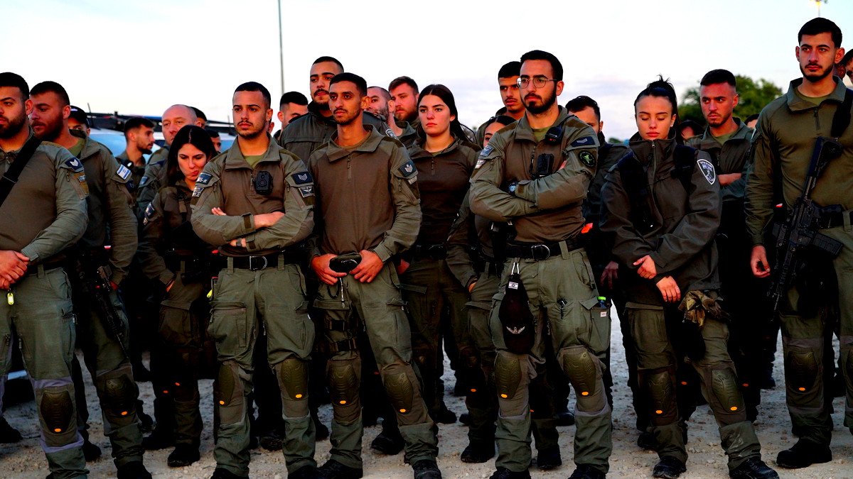 بعد ضبط اسلحة ووسائل قتالية| اعتقال 26 شخصًا من الناصرة وكفركنا بشبهة تورطهم بحوادث عنف واطلاق نار