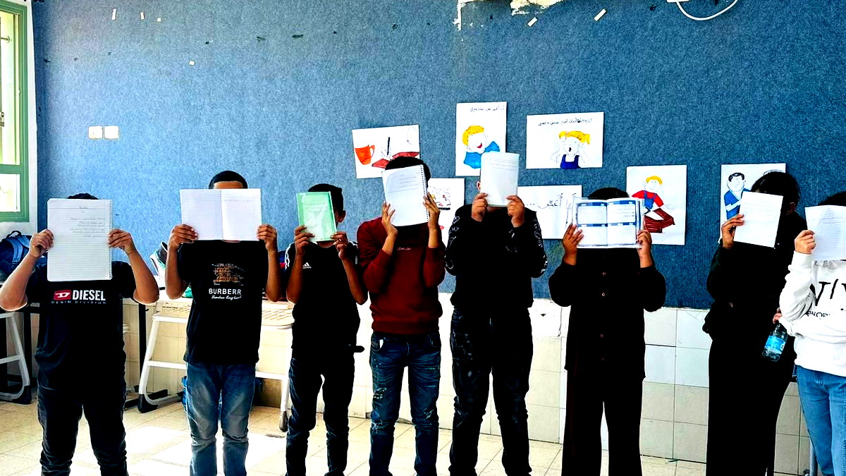 الجماهيري كسيفة يبدع في تفعيل برامج تعليمية في المدارس لتشجيع الطلاب على الدراسة وحب المدرسة اكثر واكثر