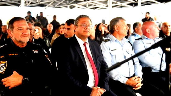 بن غفير يستدعي مفوض الشرطة لجلسة استماع: لا يعمل، سأنصح الحكومة بإنهاء فترة ولايته