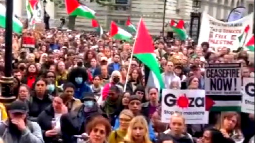 مظاهرات حاشدة ووقفات احتجاجية حول العالم أجمع تنديدًا بالحرب... أعمال شغب أمام السفارة الإسرائيلية في المكسيك