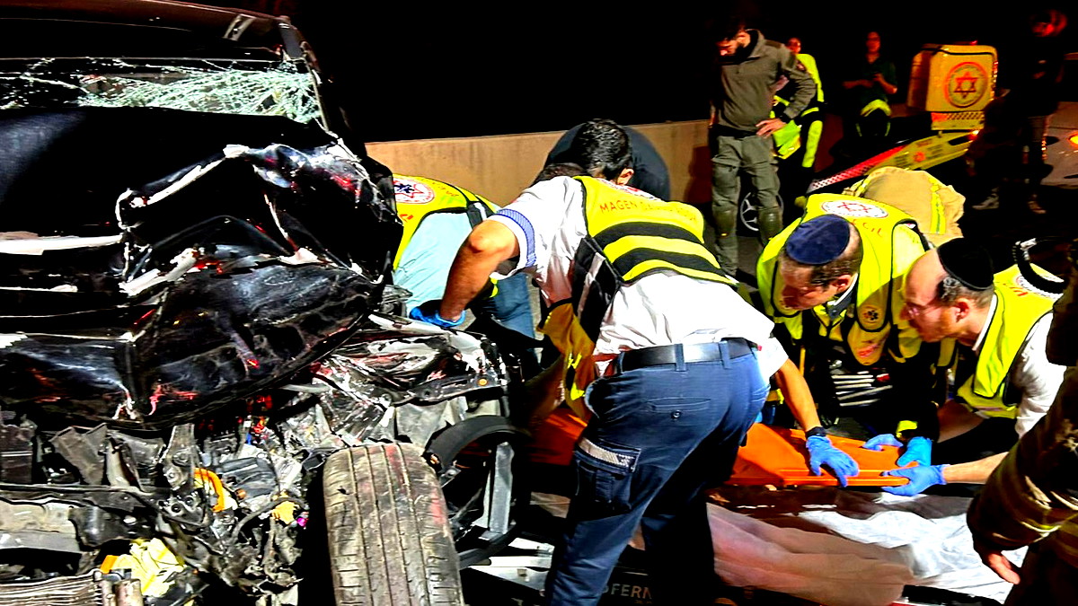 اصابة شاب بجراح خطيرة اثر حادث طرق على شارع 6 قرب روش هعاين