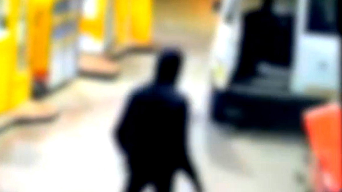 تقديم لائحة اتهام ضد شابين (19 عامًا) بتهمة سرقة صراف آلي من محطة وقود في كفرمندا