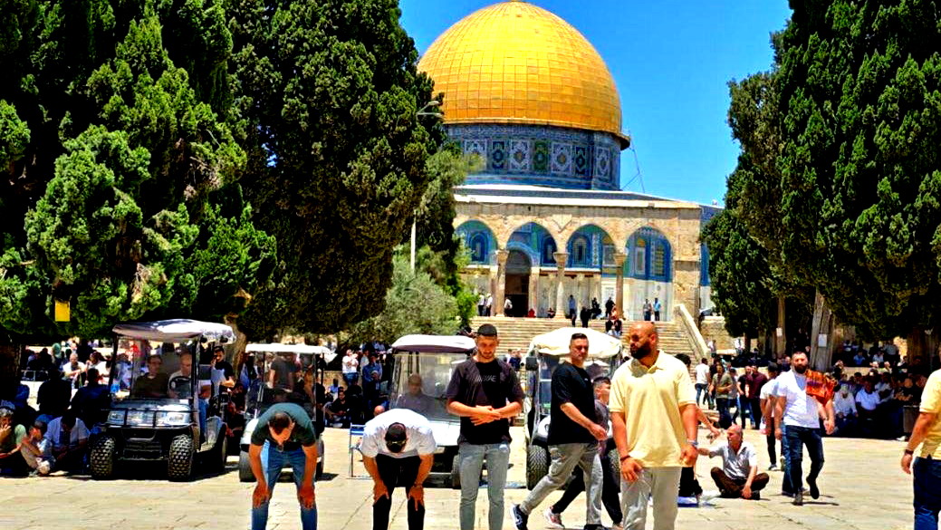 40 ألف مصلٍّ أدوا صلاة الجمعة في المسجد الأقصى المبارك