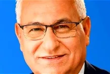 في رسائل شاملة وُجِّهها لوزيري الداخلية والمعارف: رئيس اللجنة القطرية مازن غنايم يُطالب بإلغاء التقليصات في ميزانيات السلطات المحلية العربية