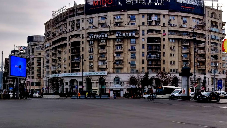  إلقاء زجاجة مولوتوف على مدخل السفارة الإسرائيلية في بوخارست