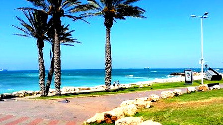 حالة الطقس: تتأثر البلاد بكتلة هوائية حارة... أجواء مغبرّة وجافة ويطرأ ارتفاع آخر على الدّرجات