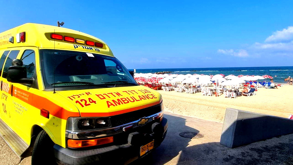 المركز: مصرع فتى (16 عاما) اثر تعرضه للغرق بالقرب من شاطئ دور