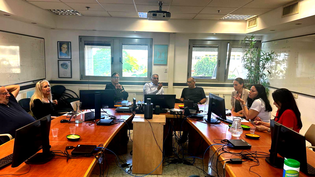 كفرقرع: التمهيد لمشروع توزيع قسائم للازواج الشابة في الحوارنة وستالين