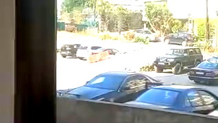 إطلاق نار نحو السفارة الأميركية في بيروت وإصابة المنفذ بجروح بالغة الخطورة... لم تُسجل إصابات في صفوف المدنيين