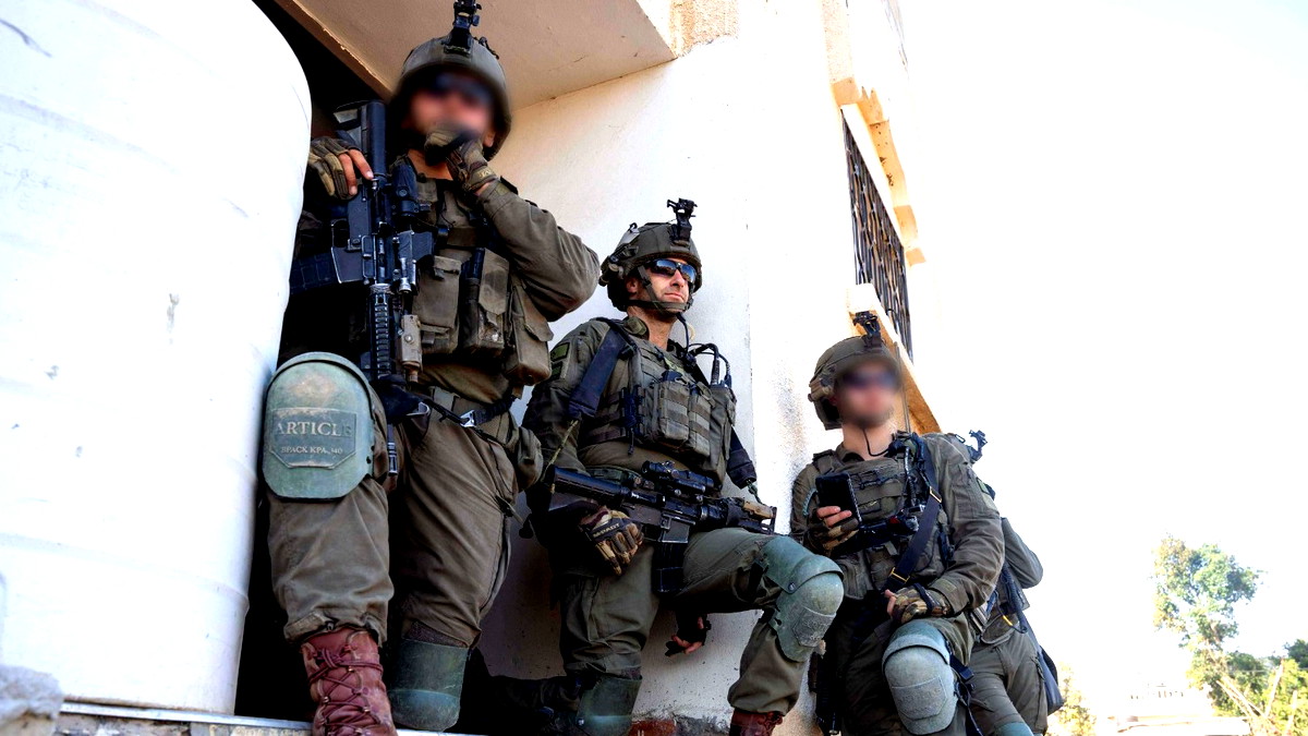 الجيش الإسرائيلي يكشف تفاصيل جديدة عن عملية استعادة الأسرى من النصيرات وسط قطاع غزة