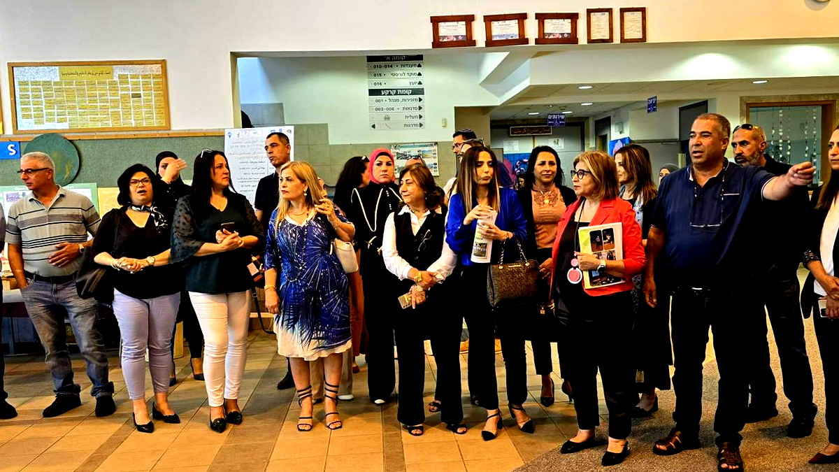 وفد من وزارة التربية والتعليم في زيارة مركز الإثراء لجيل الطفولة في سخنين