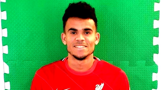 لويس دياز يتهرب من اتصالات برشلونة