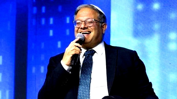 بن غفير يهاجم نتنياهو: انتهت الأعذار يجب الرد على حزب الله بعد اطلاق مئات الصواريخ 