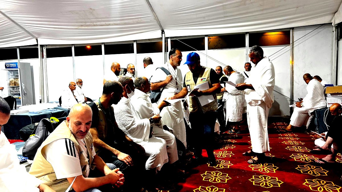 وصول البعثة الإدارية إلى عرفات- تجهيزًا لاستقبال الحجاج في الخيام