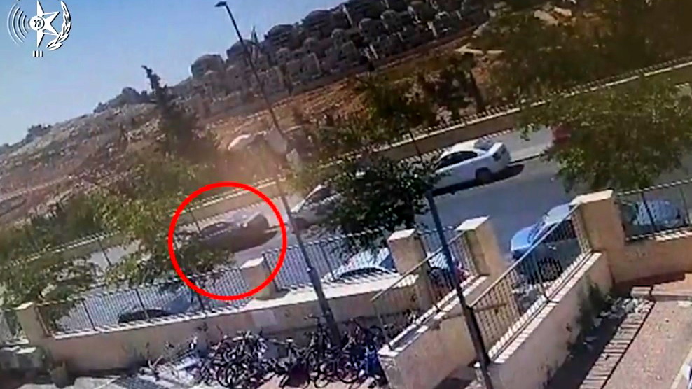 دخل إلى البلاد بدون تصريح- تقديم لائحة اتّهام ضدّ فتى (14 عامًا) من سكان الضفة الغربية بسرقة سيارة من مدينة القدس